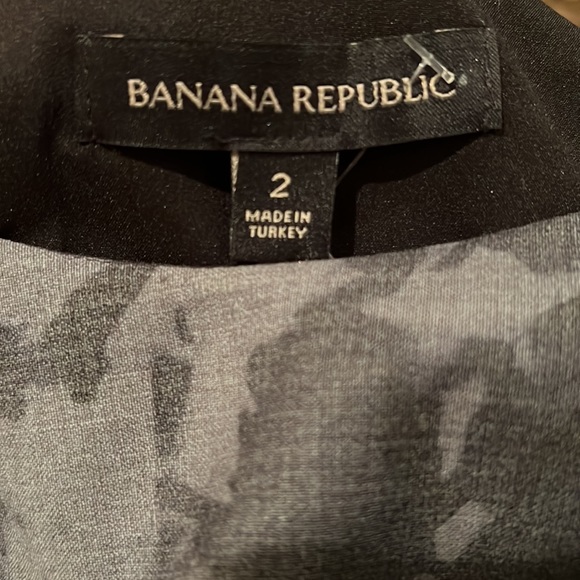 Banana Republic Asymmetrical Bias Cut wool blend DRESS - Picture 8 of 8